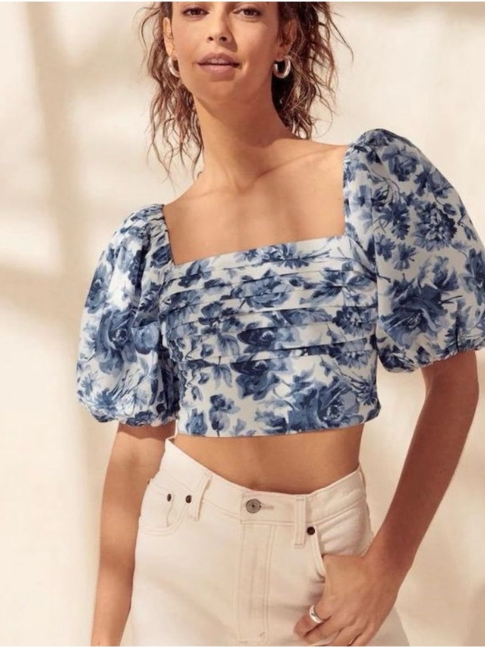 Abercrombie & Fitch Floral Puff-Sleeve Crop Top